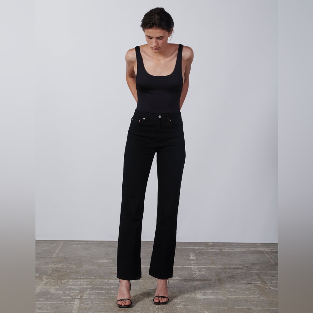 Zara Black The 90’s Slim with Split Hem Jeans